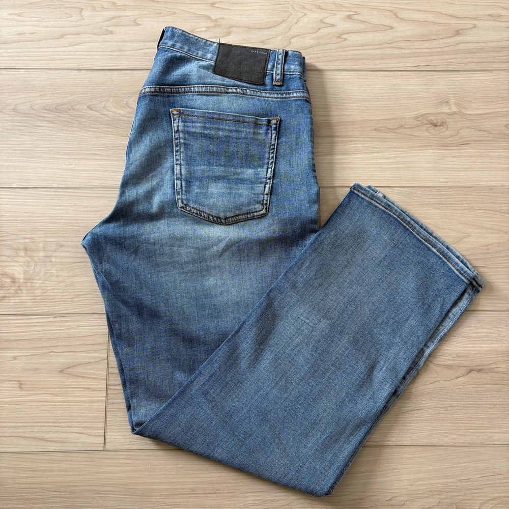 Five Four 32W 32L Meridian Relaxed fit Jeans